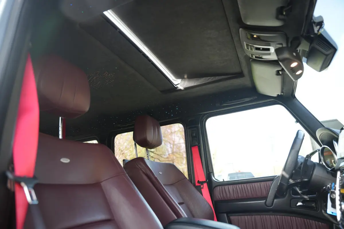 AMG 63 Brabus Look Schuifdak Designo Stoelvent. Sterrenhemel G63 AMG 7 persoons