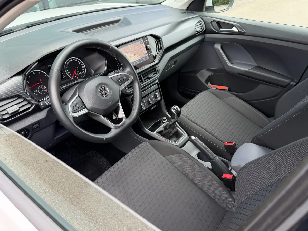 1.0 TSI Life | Trekhaak | Navi | Adap. Cruise | Dode hoek | Rijklaar incl. 1 jaar Bovag garantie