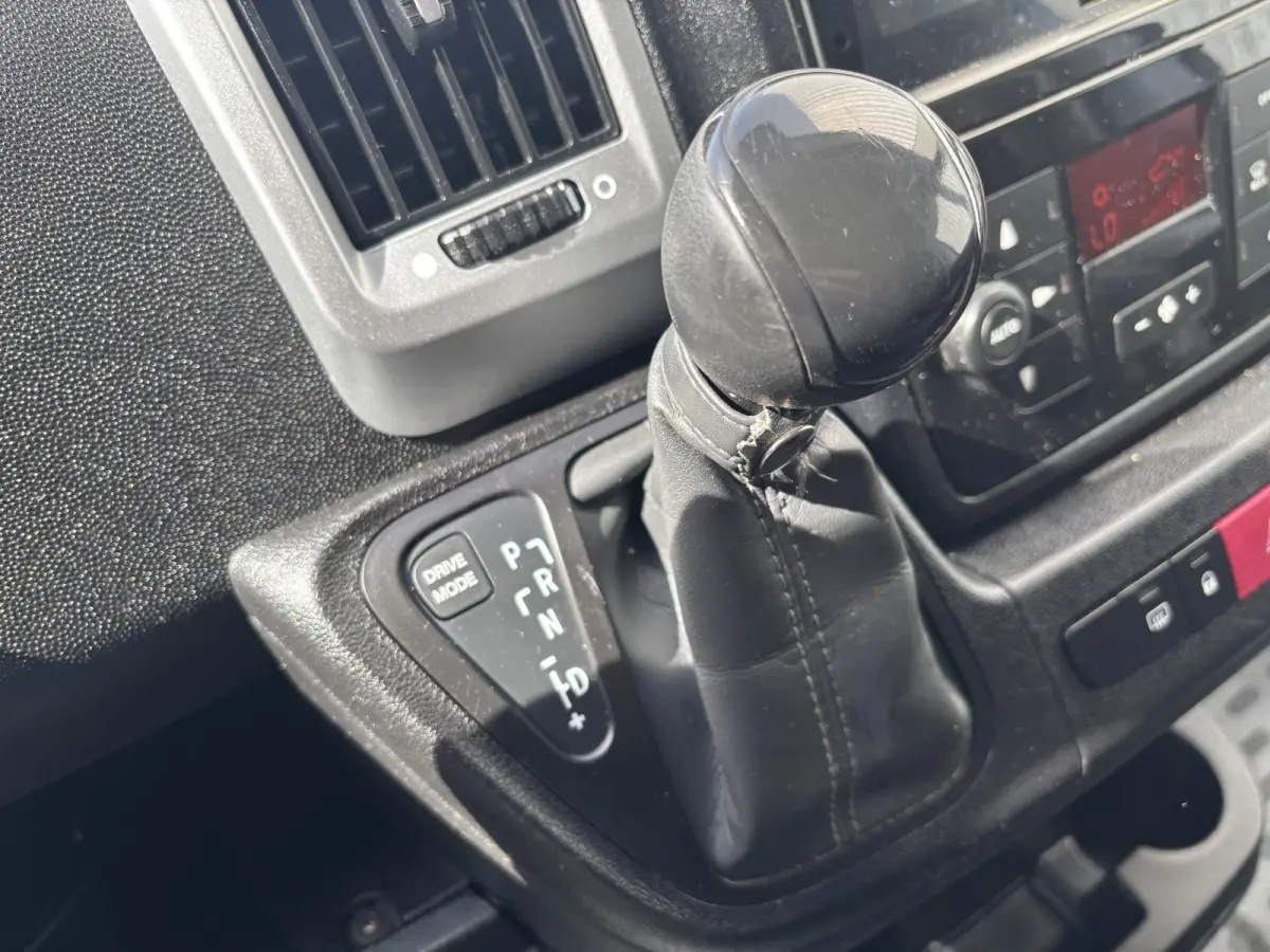 2.3 L2H2*AUTOM.*KOELAUTO*DAG/NACHT*ECC*CRUISE*3PER