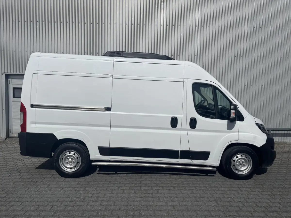 2.3 L2H1*AUTOM.*KOELAUTO*DAG/NACHT*ECC*CRUISE*3PER