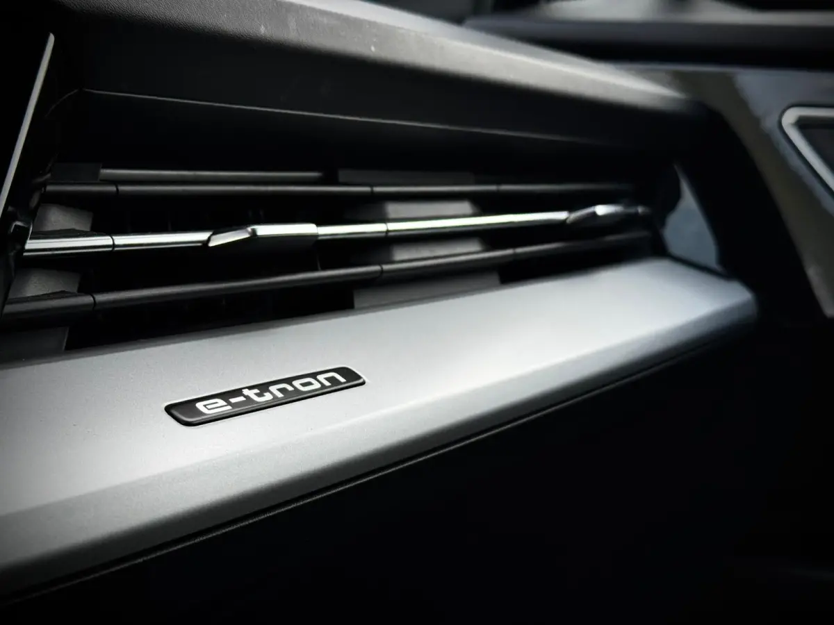 45 Edition 82 kWh |SONOS |Stoelverw. |Camera |ACC
