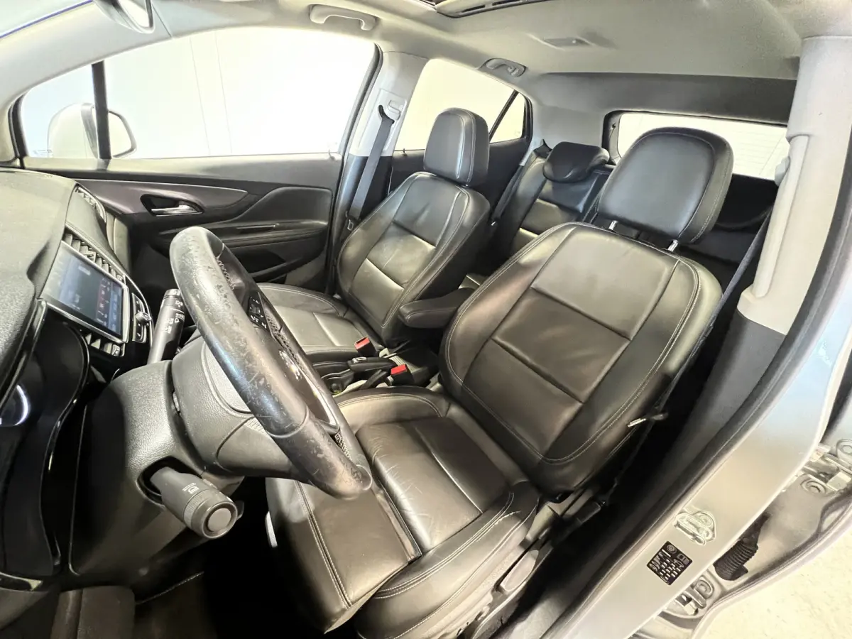 1.4 Turbo Black Edition | Navigatie/Android/Apple Carplay | Stoel + Stuur verw. | Comfortstoelen Leder | Schuifdak | LMV 18" | Cruise Control | DAB | PDC V+A | Camera | Climate Control