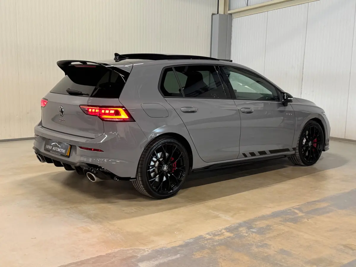 2.0 TSI GTI Clubsport| HUD | IQ LIGHTS | PANO | HARMAN KARDON | FACELIFT
