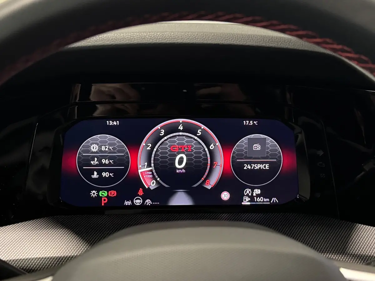 2.0 TSI GTI Clubsport| HUD | IQ LIGHTS | PANO | HARMAN KARDON | FACELIFT