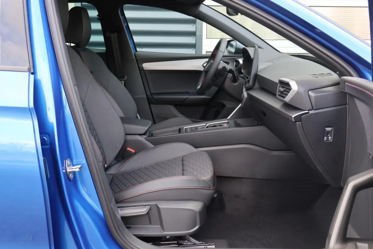 1.5 TSI 204pk e-Hybrid FR Business | Technology Pack | 18" Velgen
