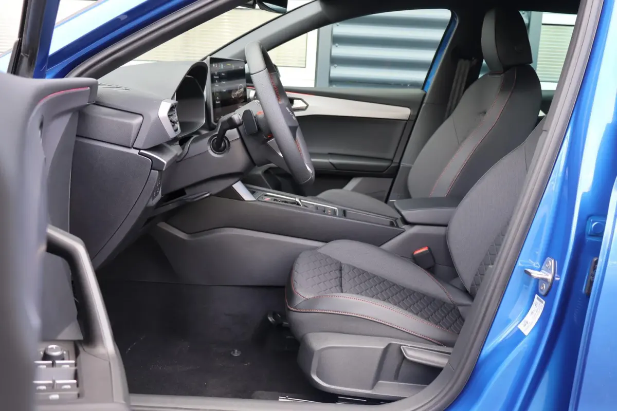 1.5 TSI 204pk e-Hybrid FR Business | Technology Pack | 18" Velgen