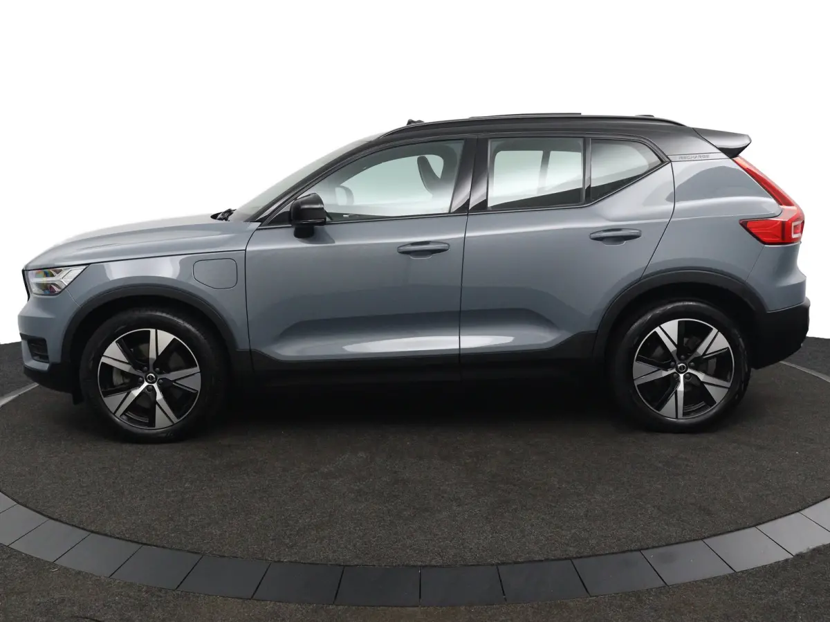 T4 R-Design | Panoramadak | Harman Kardon | 360 Camera | Elektrische stoelen | Adaptieve cruise control | BLIS |