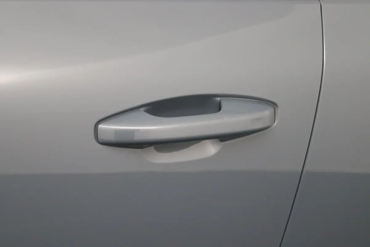 T4 R-Design | Panoramadak | Harman Kardon | 360 Camera | Elektrische stoelen | Adaptieve cruise control | BLIS |