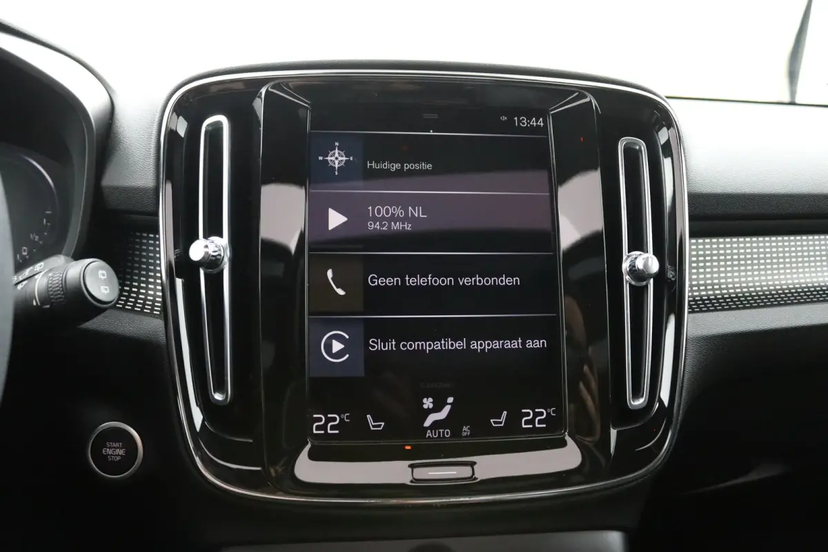 T4 R-Design | Panoramadak | Harman Kardon | 360 Camera | Elektrische stoelen | Adaptieve cruise control | BLIS |