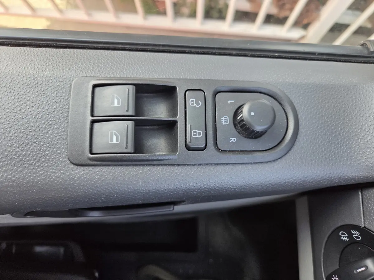 2.0 TDI L2 Comfortline Autom. 8-Personen