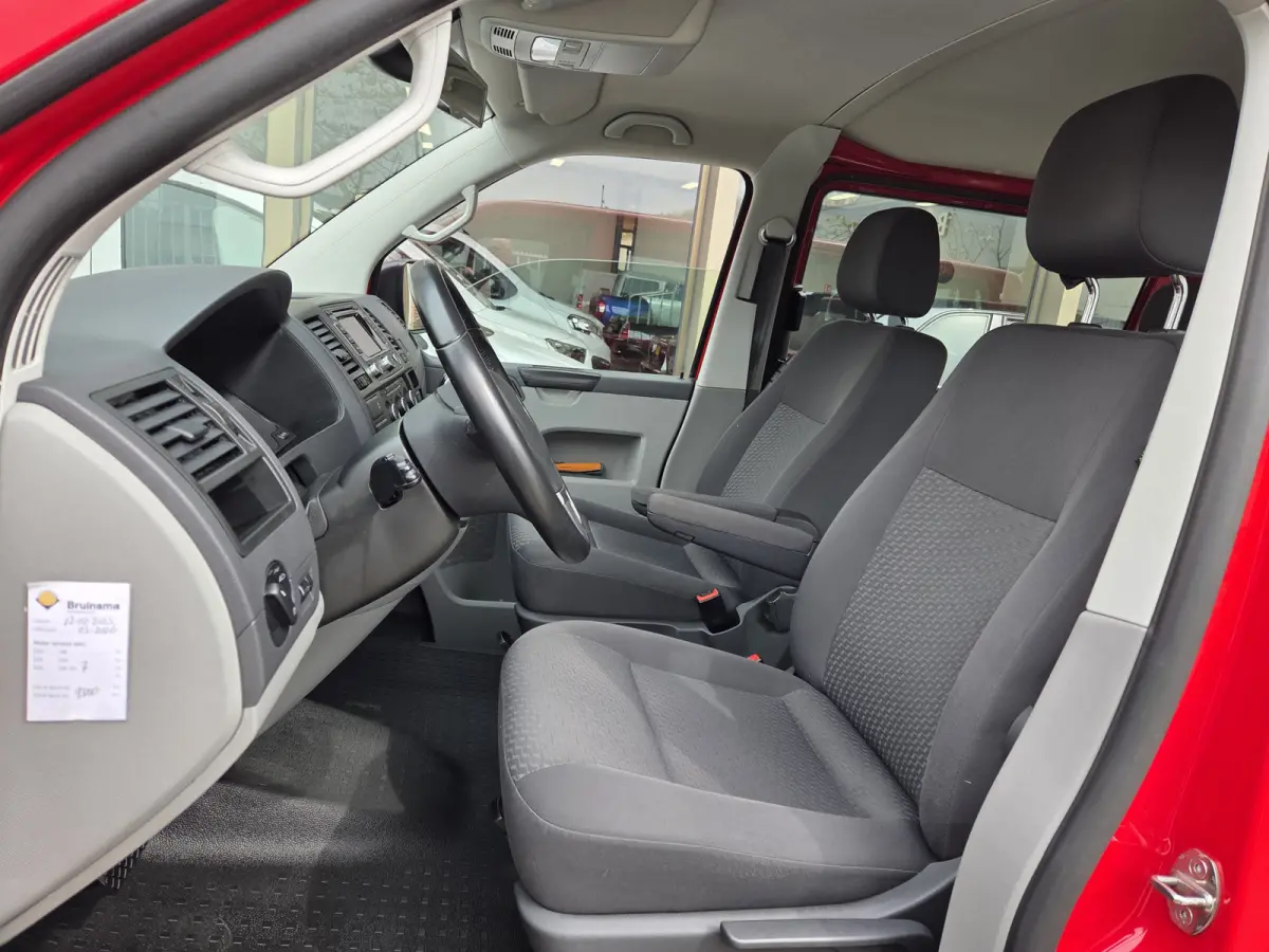 2.0 TDI L2 Comfortline Autom. 8-Personen