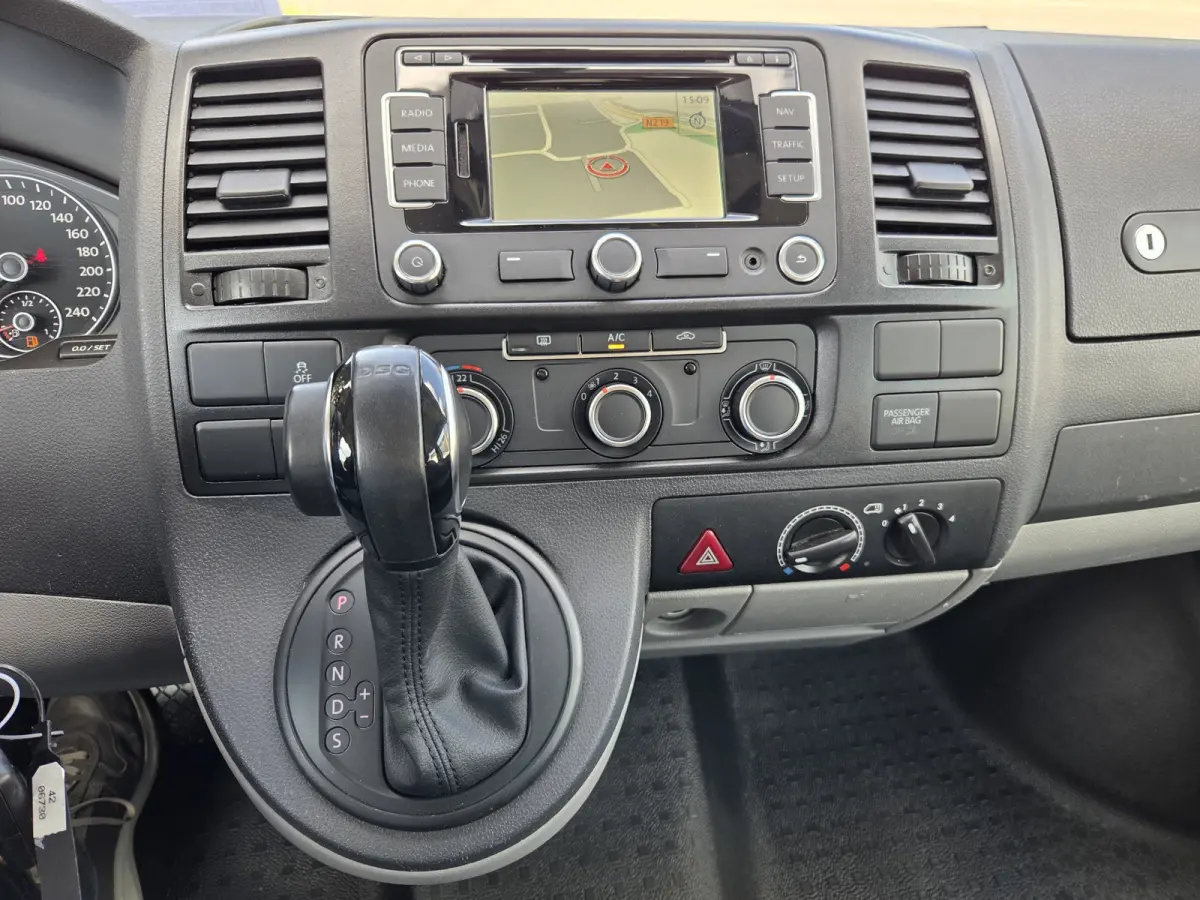 2.0 TDI L2 Comfortline Autom. 8-Personen