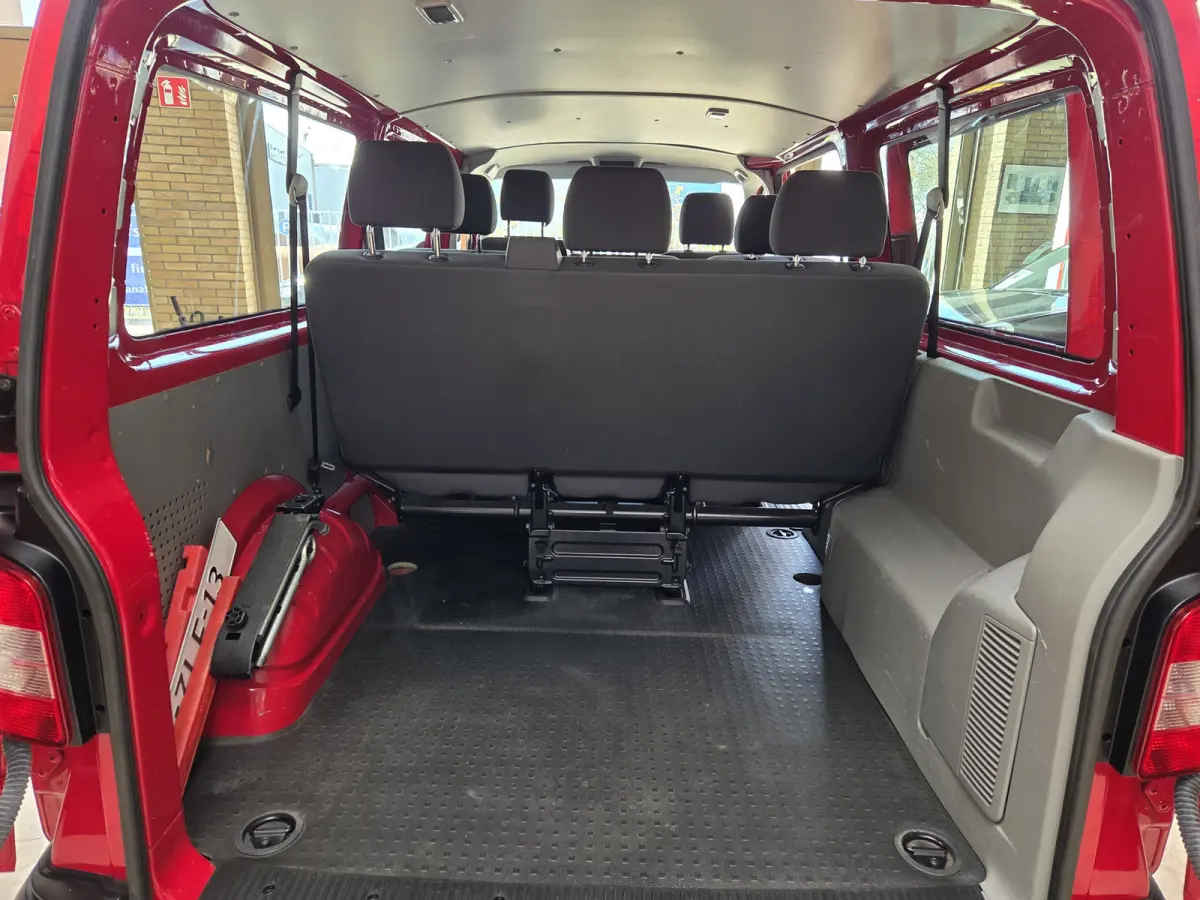 2.0 TDI L2 Comfortline Autom. 8-Personen