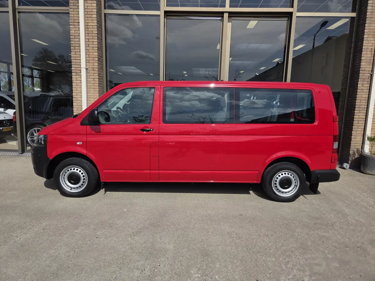 2.0 TDI L2 Comfortline Autom. 8-Personen