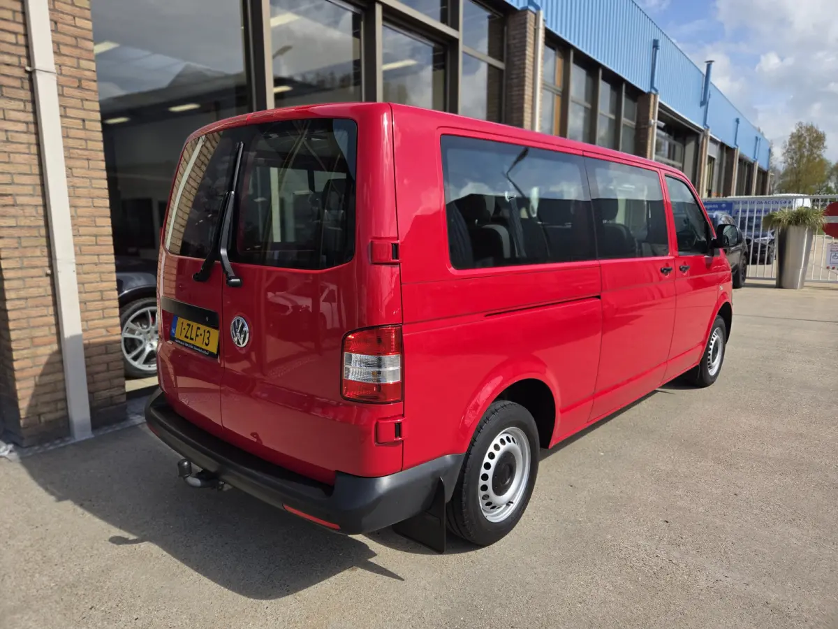 2.0 TDI L2 Comfortline Autom. 8-Personen