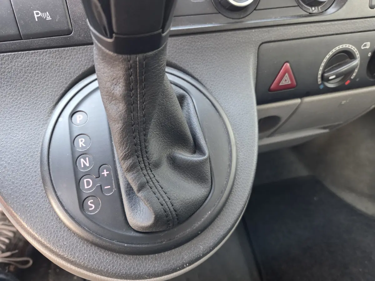 2.0 TDI L2 Comfortline Autom. 8-Personen