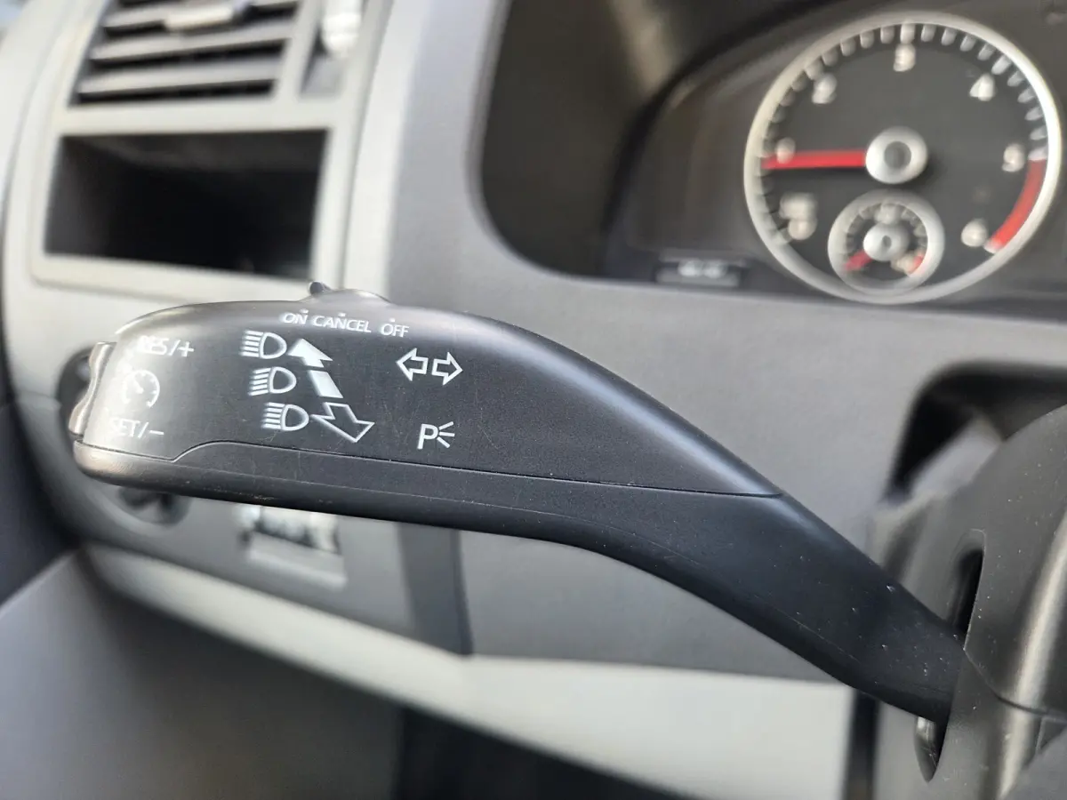2.0 TDI L2 Comfortline Autom. 8-Personen