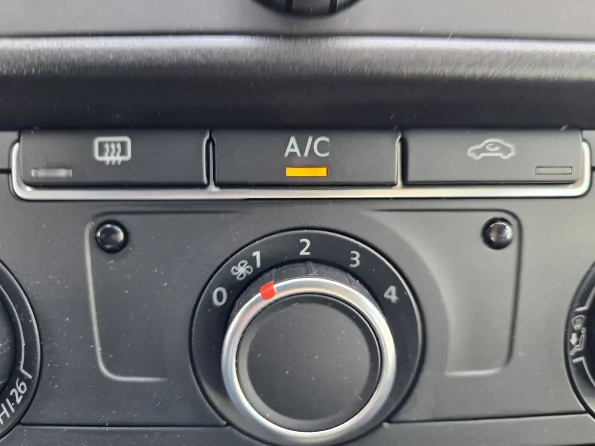 2.0 TDI L2 Comfortline Autom. 8-Personen