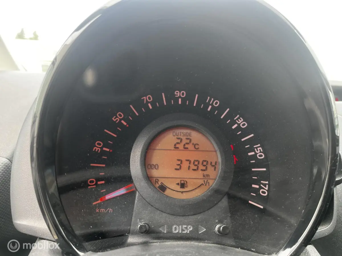1.0 VTI 72pk 5drs