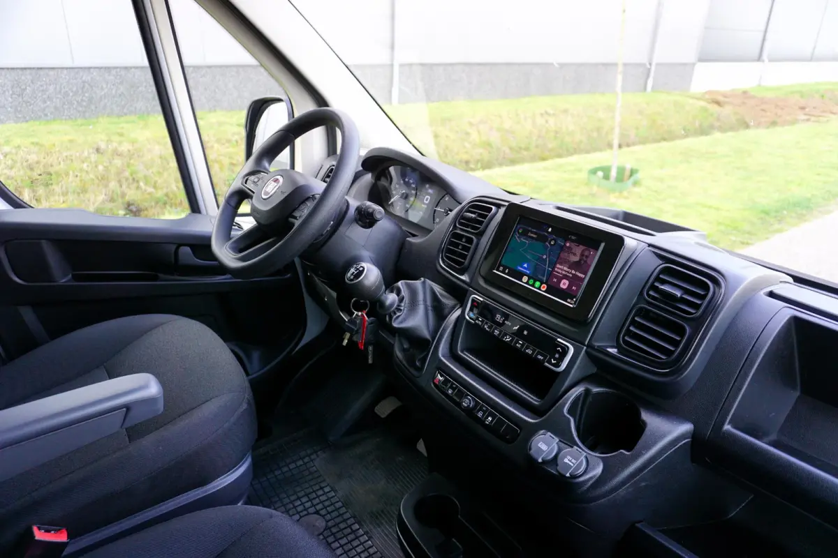 35H 2.2 MultiJet L4H2 180 pk |in topstaat |1e eigenaar |Grijs |Cruise |Climate control |Carplay |Trekhaak |Parkeersensoren |3500 KG |Mooie camperbasis