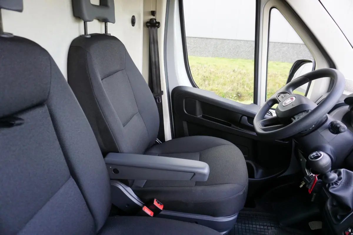 35H 2.2 MultiJet L4H2 180 pk |in topstaat |1e eigenaar |Grijs |Cruise |Climate control |Carplay |Trekhaak |Parkeersensoren |3500 KG |Mooie camperbasis