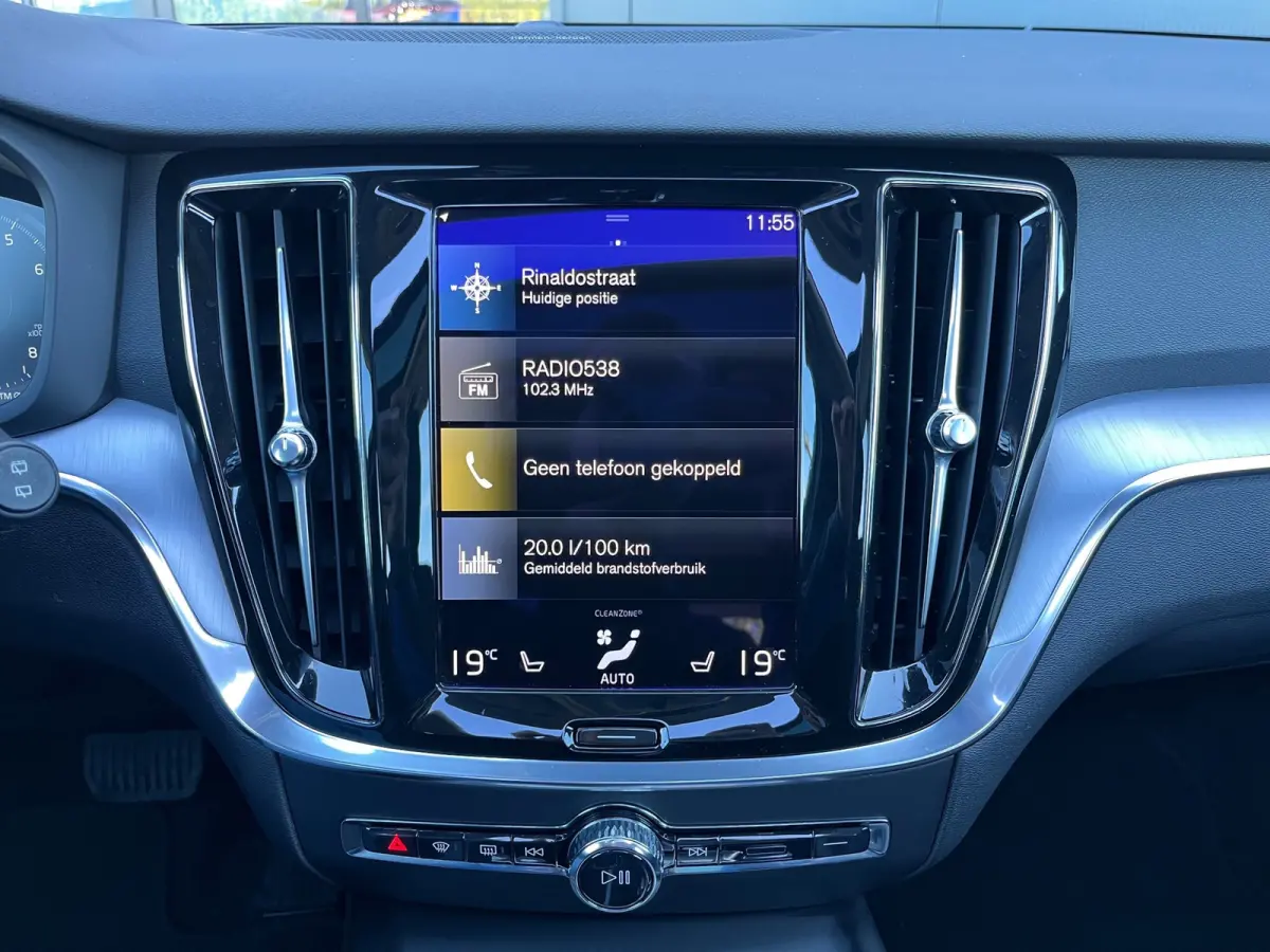 2.0 B3 Business Pro NL.Auto/Panoramadak/Elc. Trekhaak/Harman-Kardon/Camera/1Ste Eigenaar/Dealer onderhouden