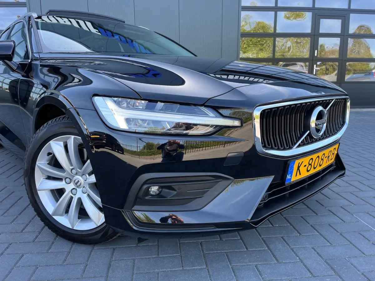 2.0 B3 Business Pro NL.Auto/Panoramadak/Elc. Trekhaak/Harman-Kardon/Camera/1Ste Eigenaar/Dealer onderhouden