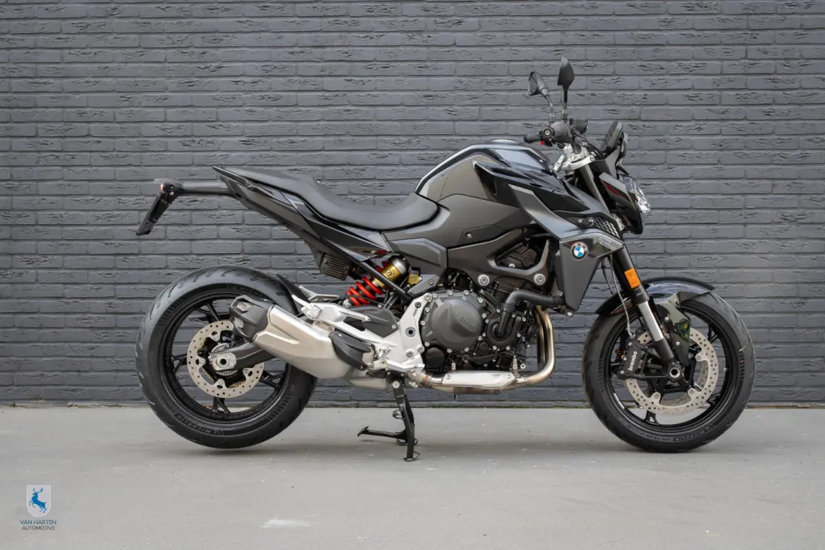 BMW F 900 R leasen
