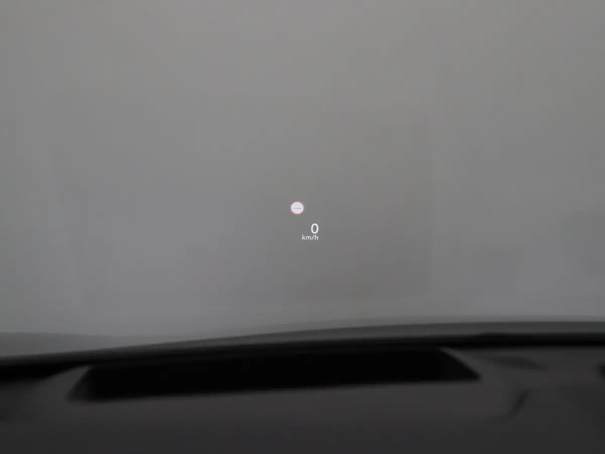 1.5 e-Power N-Connecta | Head-up Display | Stoel, stuur, voorruitverwarming | Elektrische Achterklep | All Season Banden |