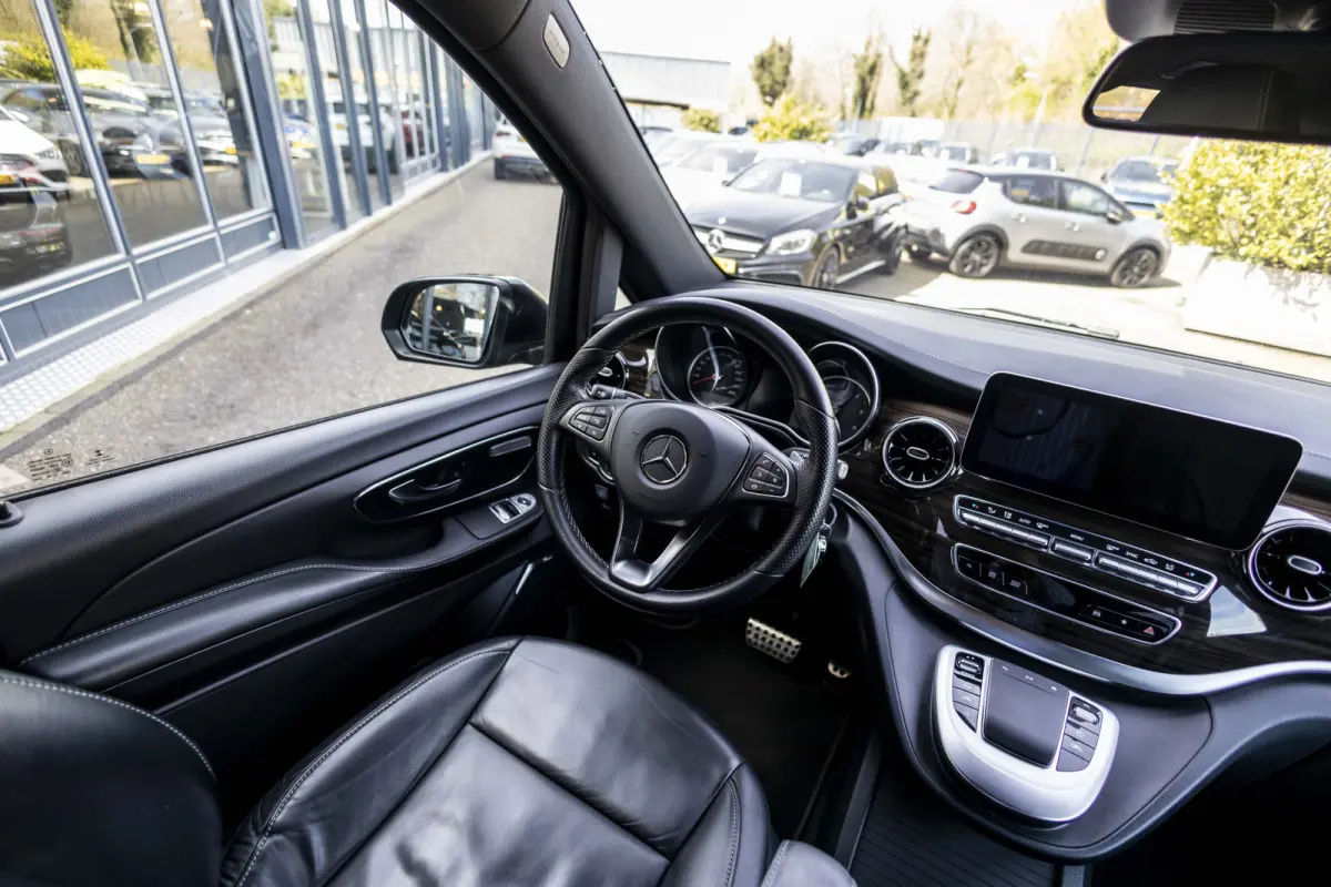 300d Lang DC Avantgarde Edition EX.BTW