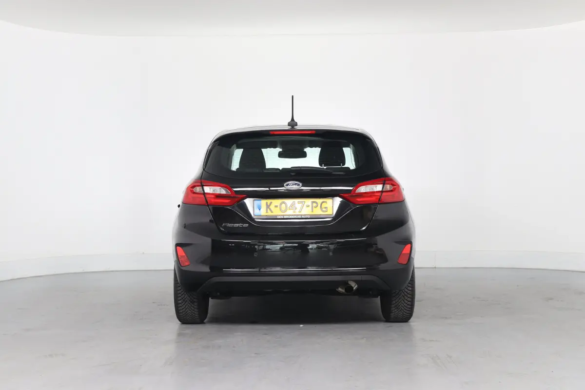 1.0 EcoBoost Titanium | Automaat! | Dealer Onderhouden! | Navi By App | Parkeersensoren | Cruise Control | Clima | Lichtmetalen Velgen