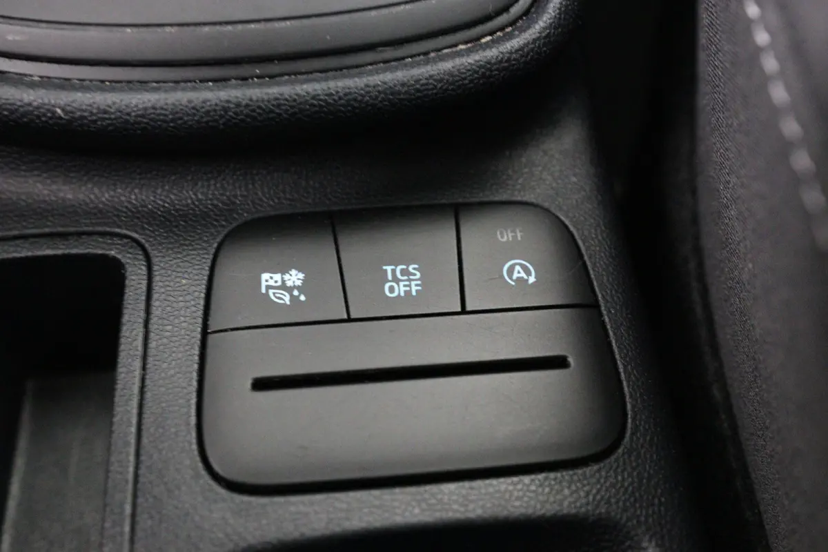 1.0 EcoBoost Titanium | Automaat! | Dealer Onderhouden! | Navi By App | Parkeersensoren | Cruise Control | Clima | Lichtmetalen Velgen