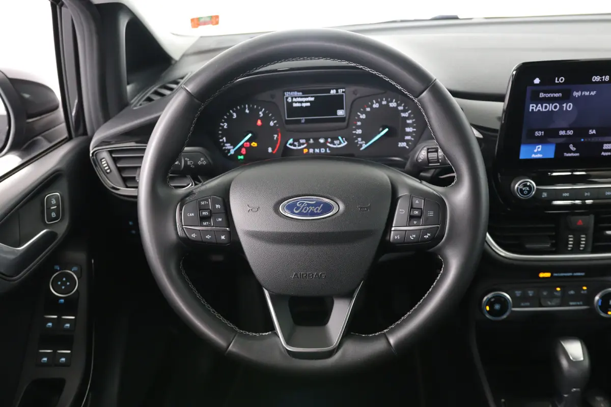 1.0 EcoBoost Titanium | Automaat! | Dealer Onderhouden! | Navi By App | Parkeersensoren | Cruise Control | Clima | Lichtmetalen Velgen