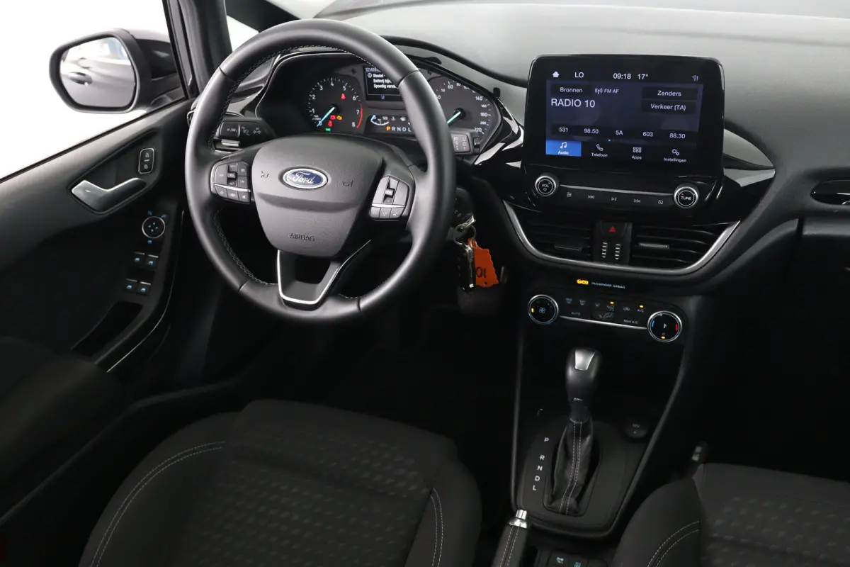 1.0 EcoBoost Titanium | Automaat! | Dealer Onderhouden! | Navi By App | Parkeersensoren | Cruise Control | Clima | Lichtmetalen Velgen