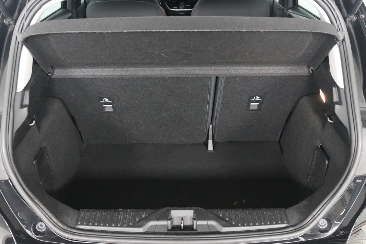 1.0 EcoBoost Titanium | Automaat! | Dealer Onderhouden! | Navi By App | Parkeersensoren | Cruise Control | Clima | Lichtmetalen Velgen