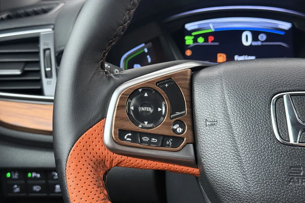 2.0 330 PK Hybrid Camera Carplay Stoelverw. Adap.Cruise