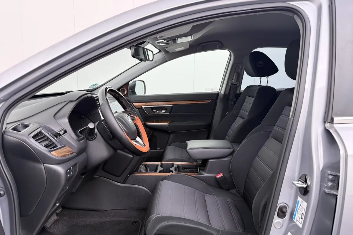 2.0 330 PK Hybrid Camera Carplay Stoelverw. Adap.Cruise