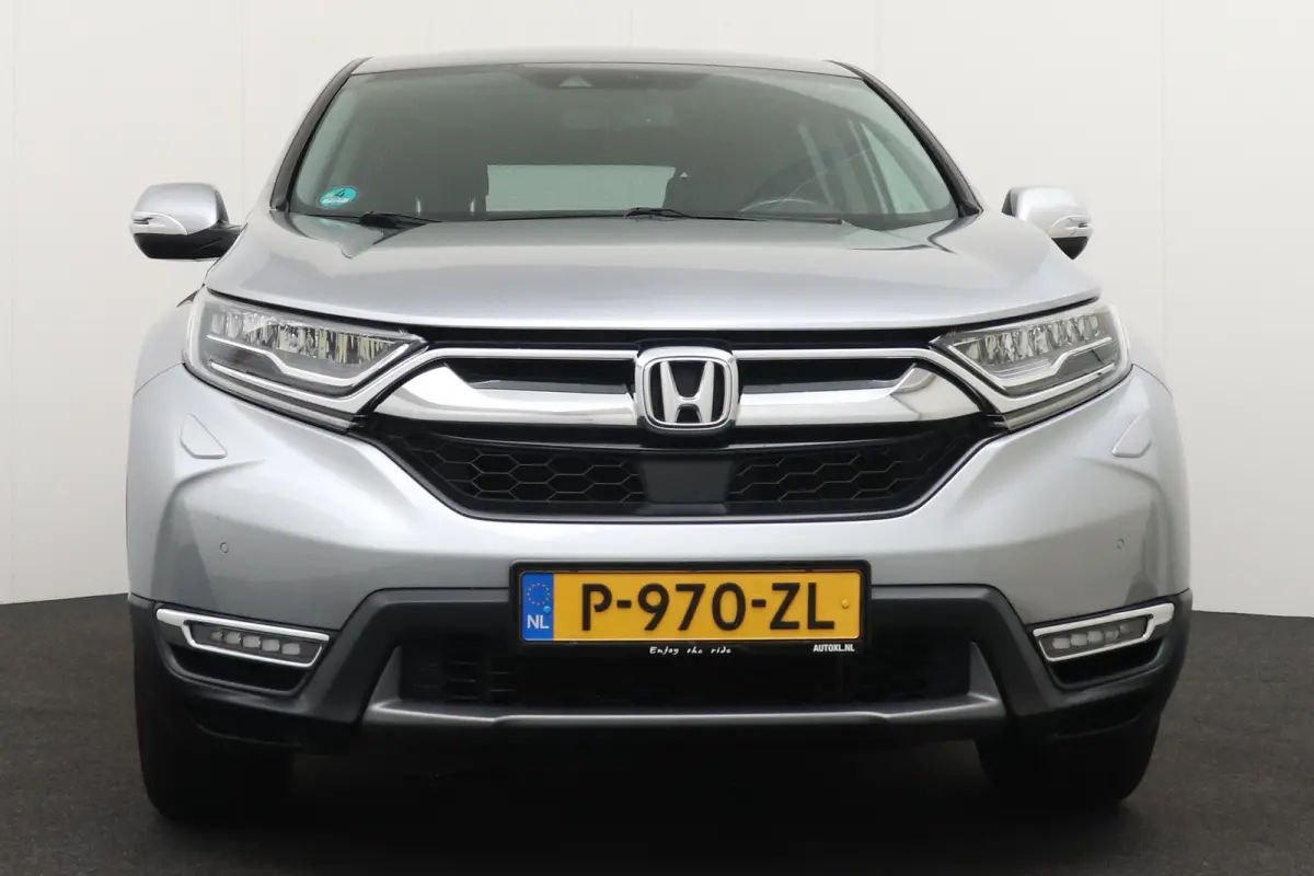 2.0 330 PK Hybrid Camera Carplay Stoelverw. Adap.Cruise