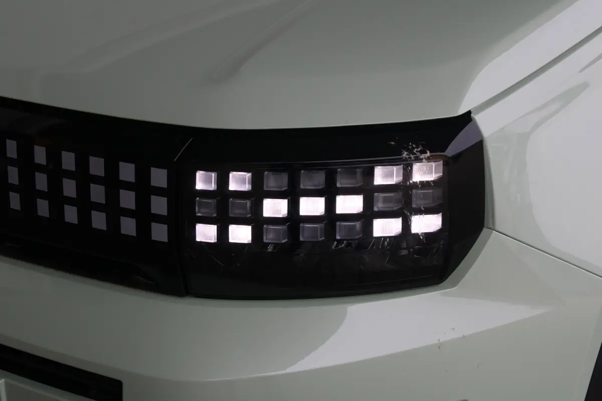 1.2 Hybrid ICON | 8 jaar garantie | Parkeersensoren Achter | Cruise control | Led verlichting