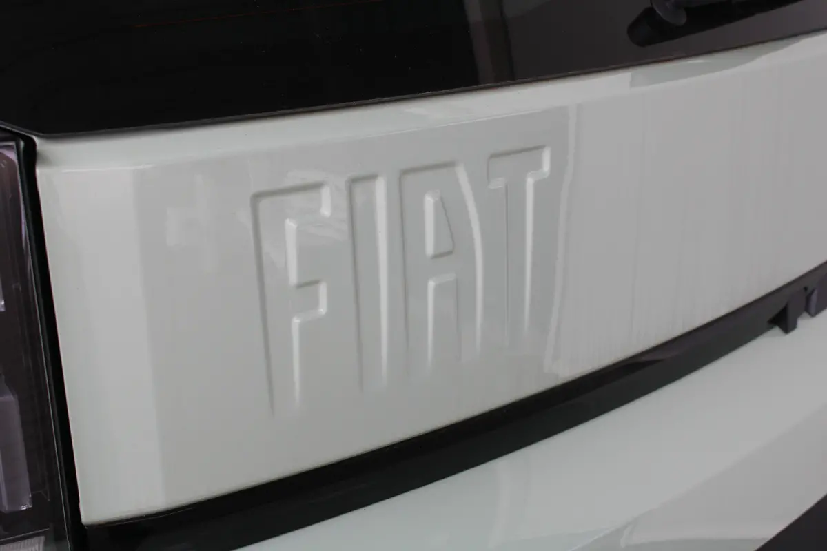 1.2 Hybrid ICON | 8 jaar garantie | Parkeersensoren Achter | Cruise control | Led verlichting