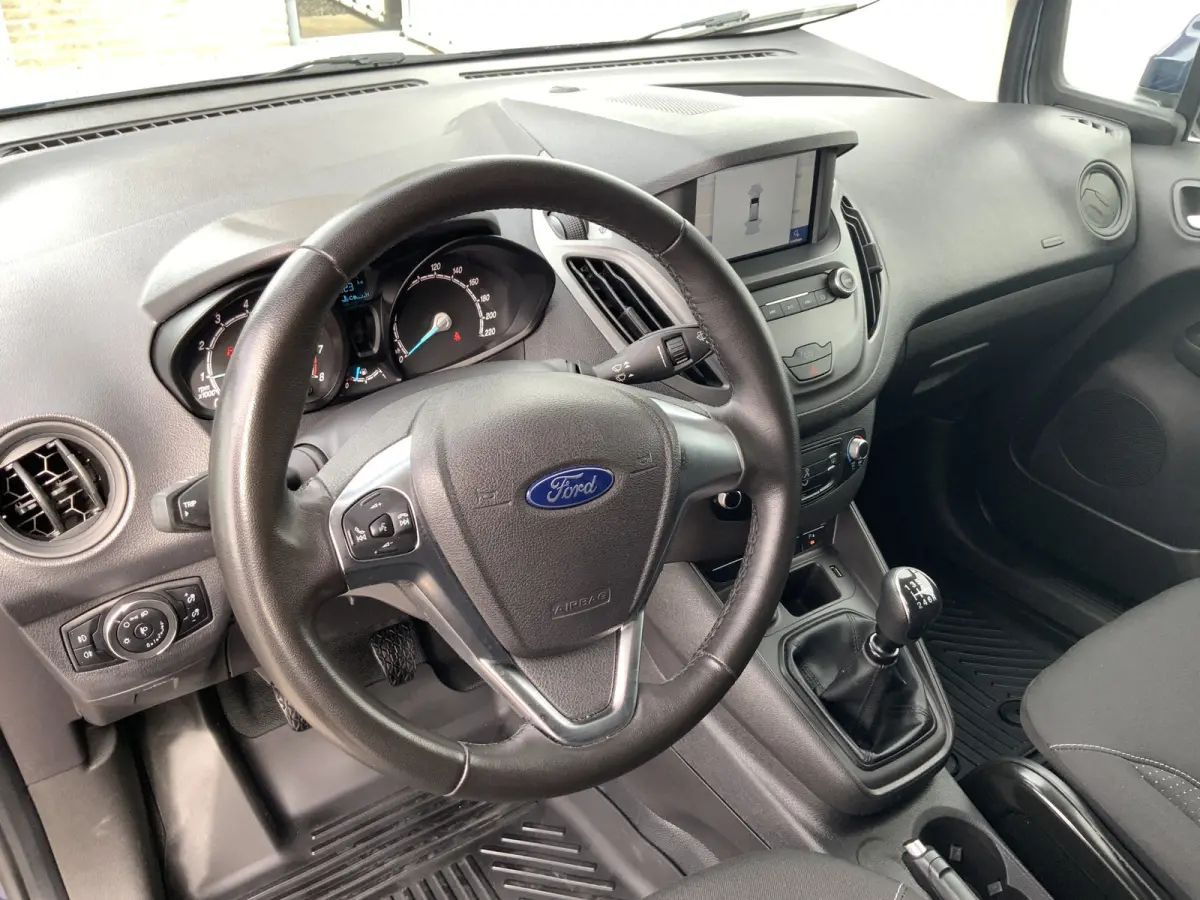 1.0 Limited EcoBoost S&S BENZINE Airco Cruise Navi Trekhaak 850 kg Alu Velg Euro 6