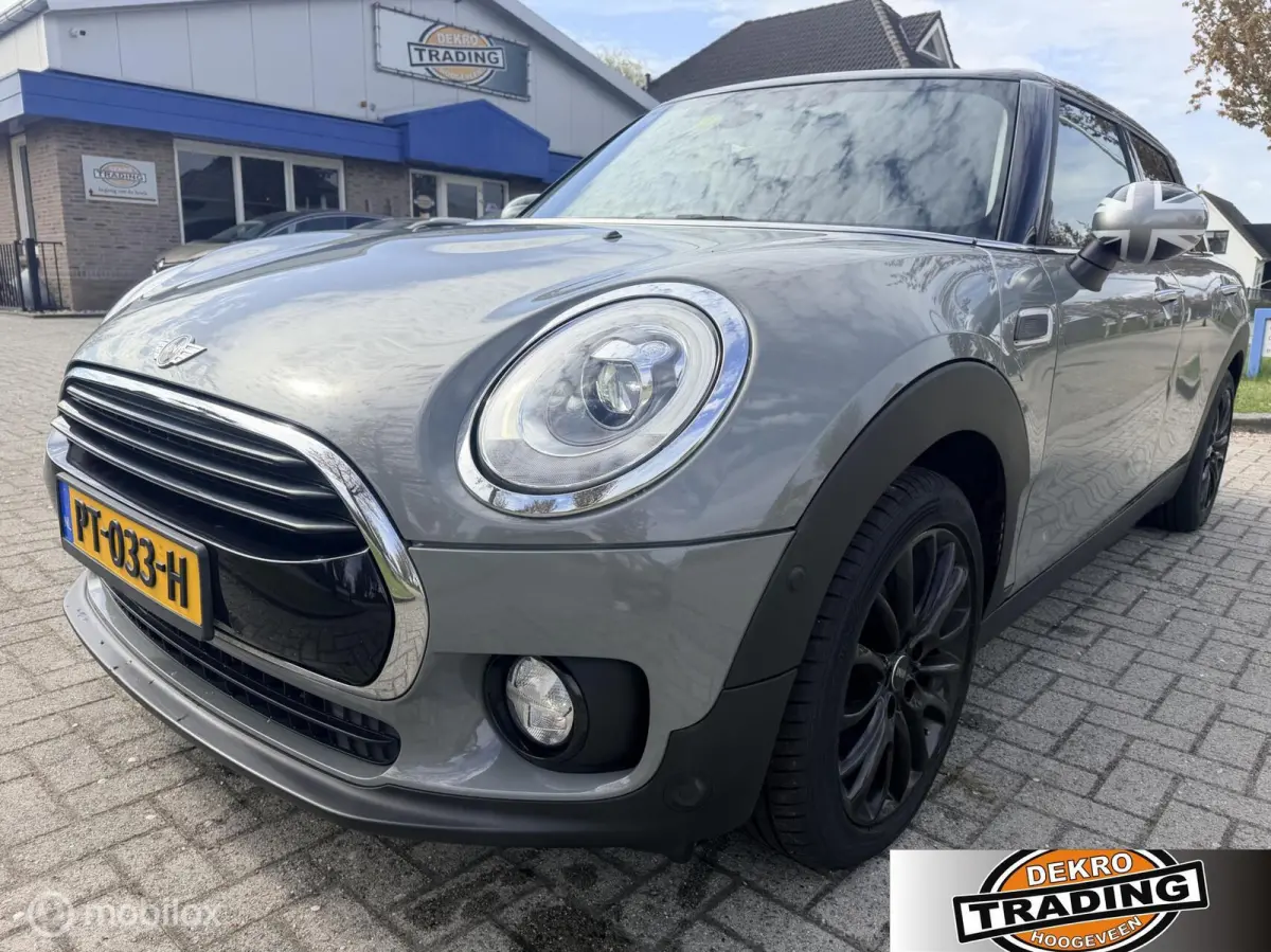 1.5 Cooper Serious Business Clima Navi trekhaak