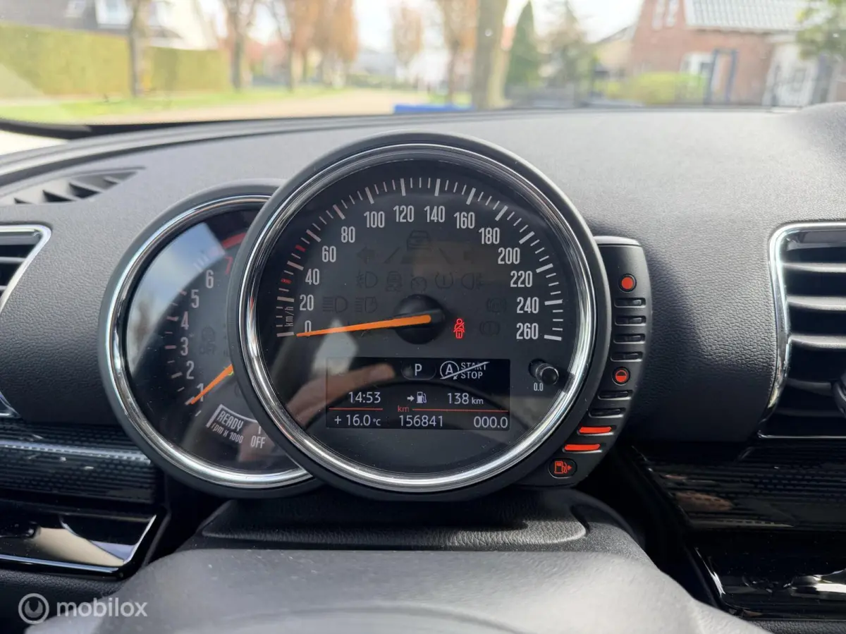 1.5 Cooper Serious Business Clima Navi trekhaak