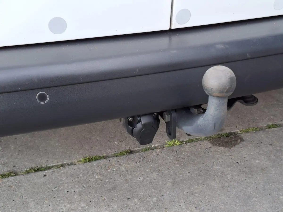2.0 TDI L1H1 Highline AIRCO / TREKHAAK / 3 ZITS / EURO 6 / N.A.P