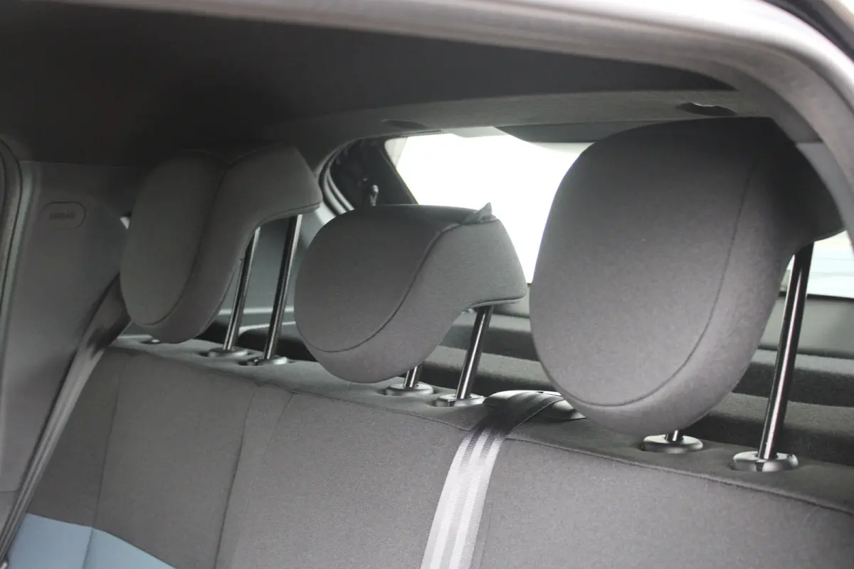1.2 Hybrid ICON | 8 jaar garantie | Cruise control | Led verlichting | Apple carplay & Android auto |