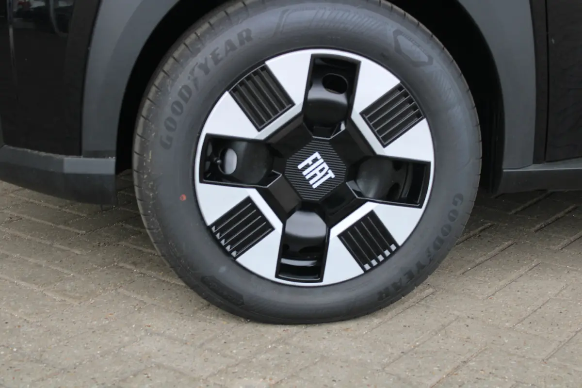 1.2 Hybrid ICON | 8 jaar garantie | Cruise control | Led verlichting | Apple carplay & Android auto |