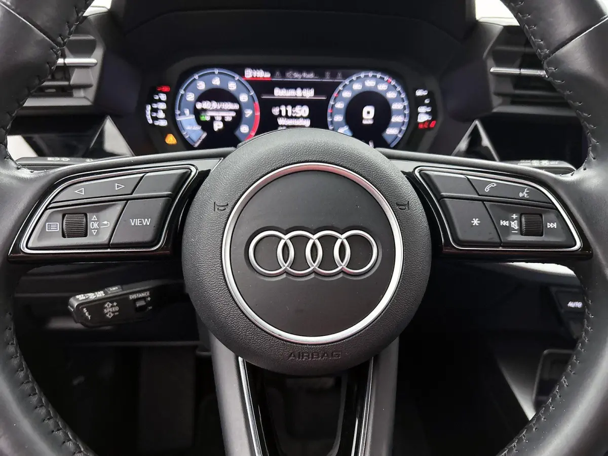 35 TFSI S edition | Navigatie | Cruise control | Airco | Stoelverwarming | Parkeersensoren |