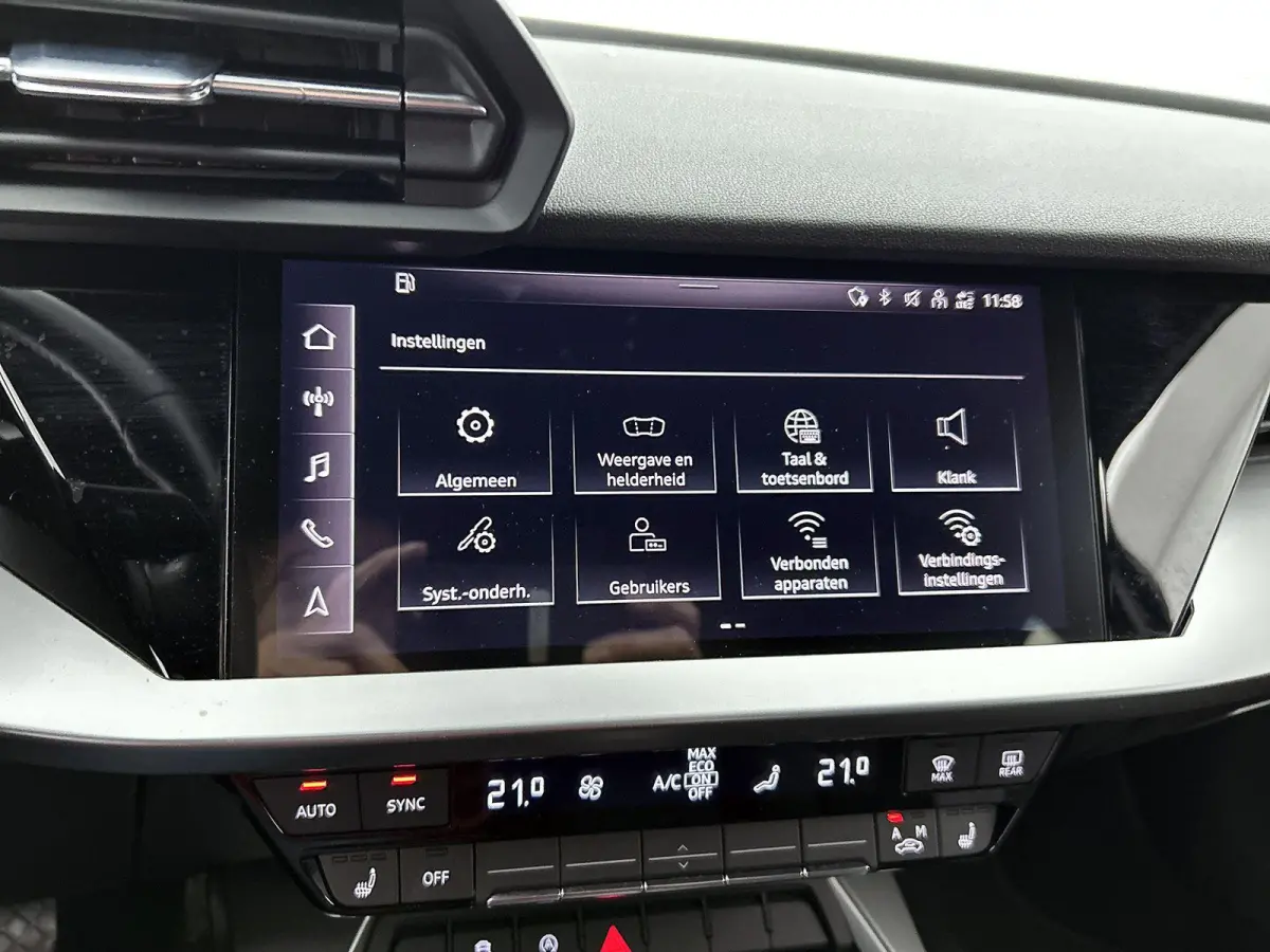 35 TFSI S edition | Navigatie | Cruise control | Airco | Stoelverwarming | Parkeersensoren |