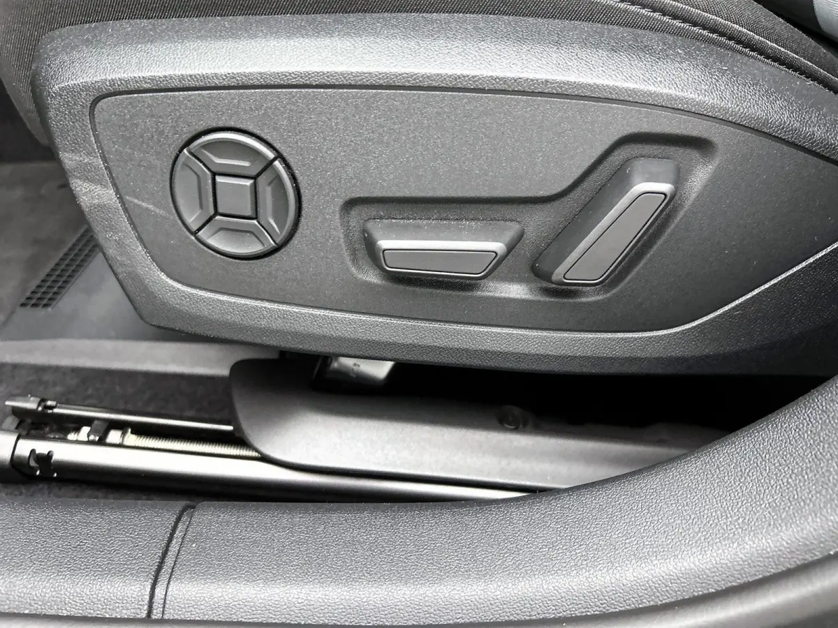 35 TFSI S edition | Navigatie | Cruise control | Airco | Stoelverwarming | Parkeersensoren |