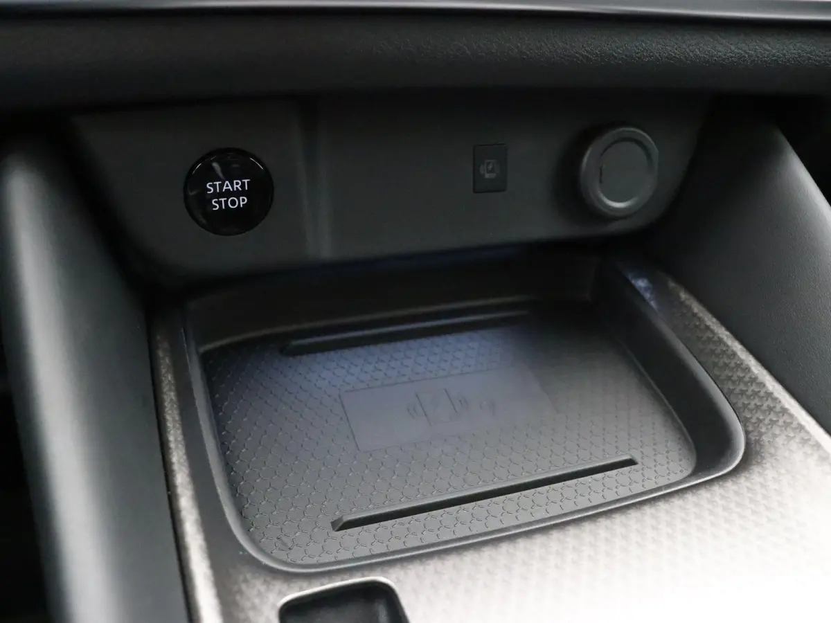 1.5 e-Power N-Connecta | Stoel, Stuur en Voorruitverwarming | Head-Up Display | Elektrische Achterklep | Rondom Camera |
